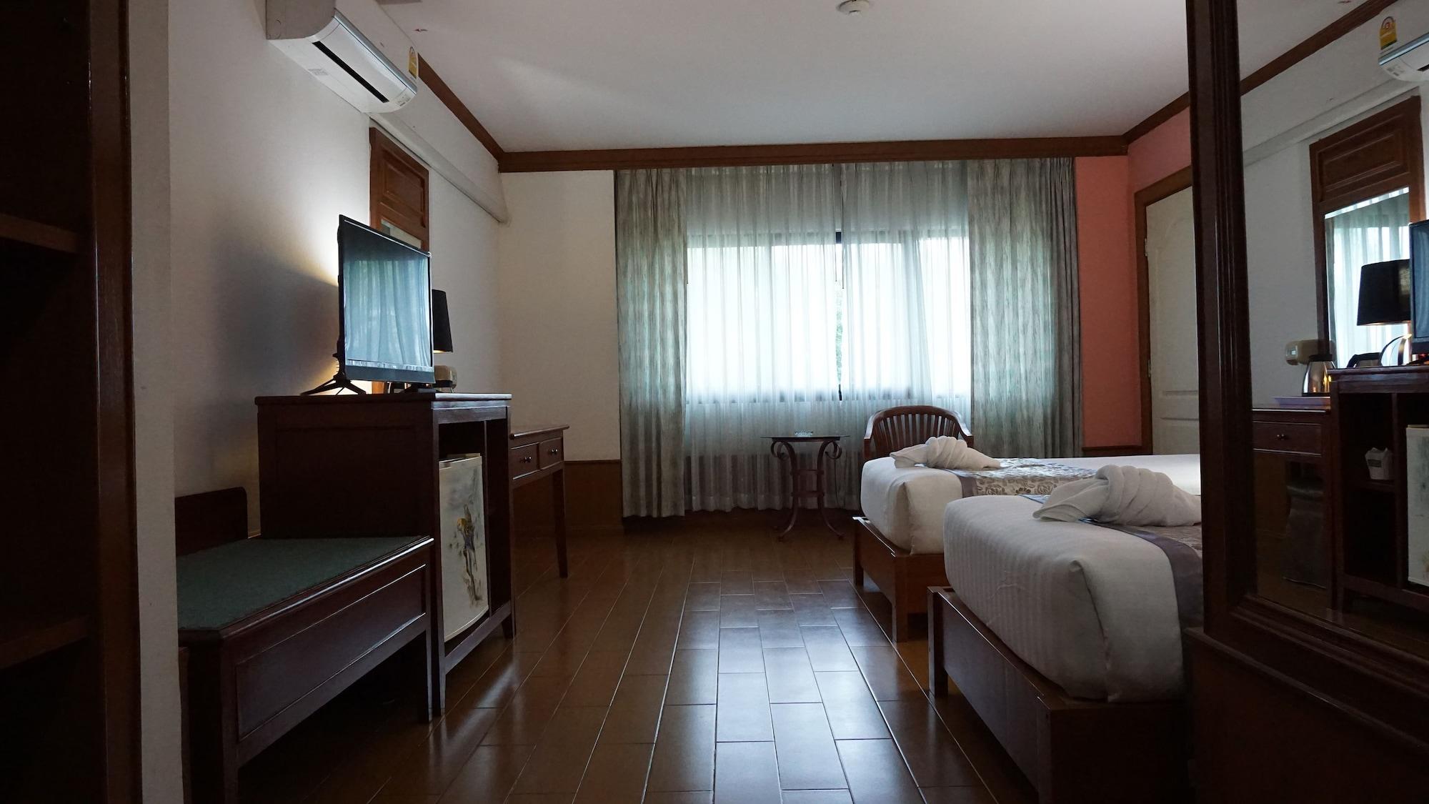 Wattana Park Hotel Trang Exteriör bild