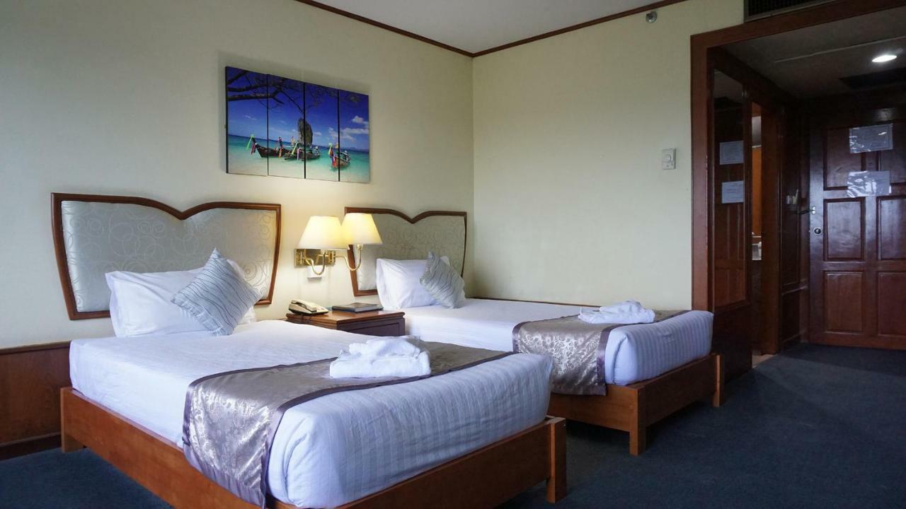 Wattana Park Hotel Trang Exteriör bild